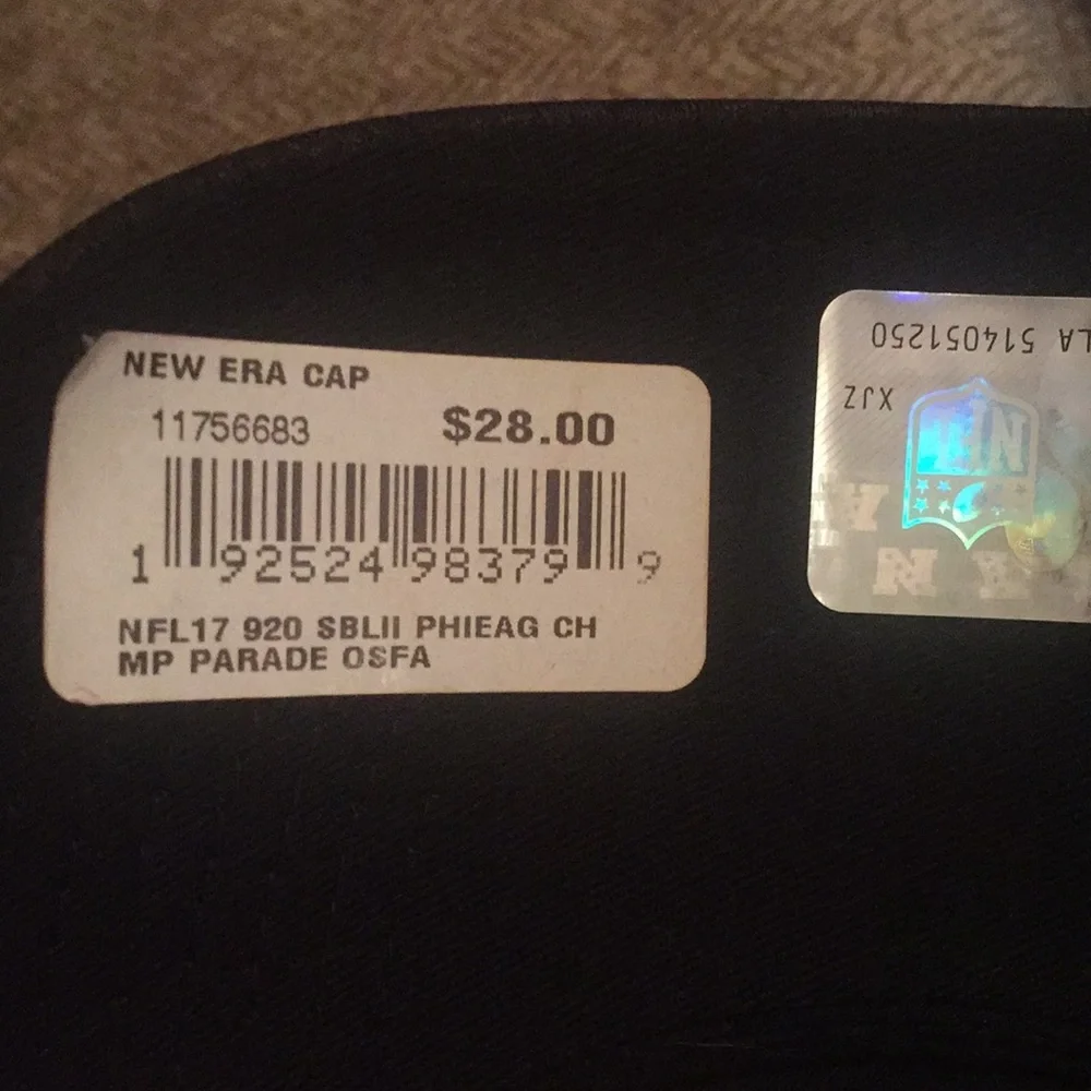 Eagles hat - Picture 7 of 7